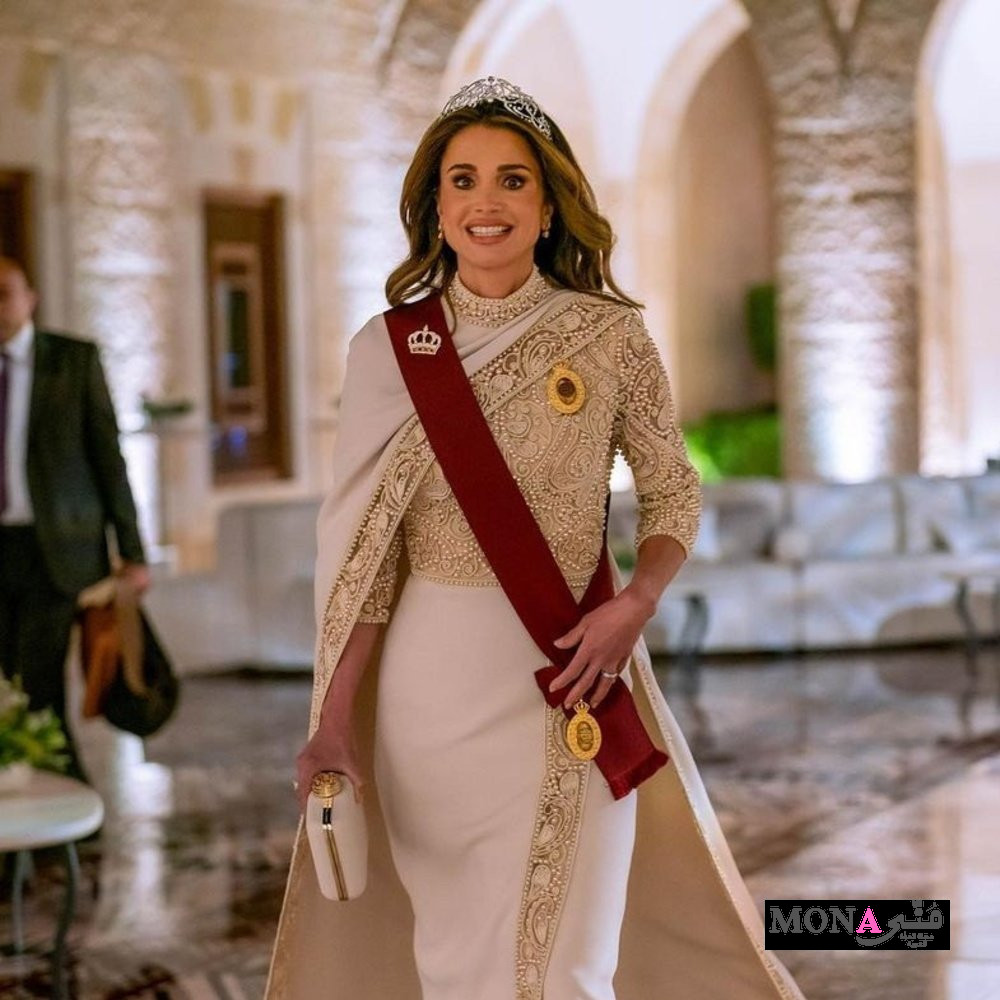 الملكة رانيا ترتدي تاج العظمة لله في حفل عشاء زفاف الأمير الحسين والأميرة رجوة
